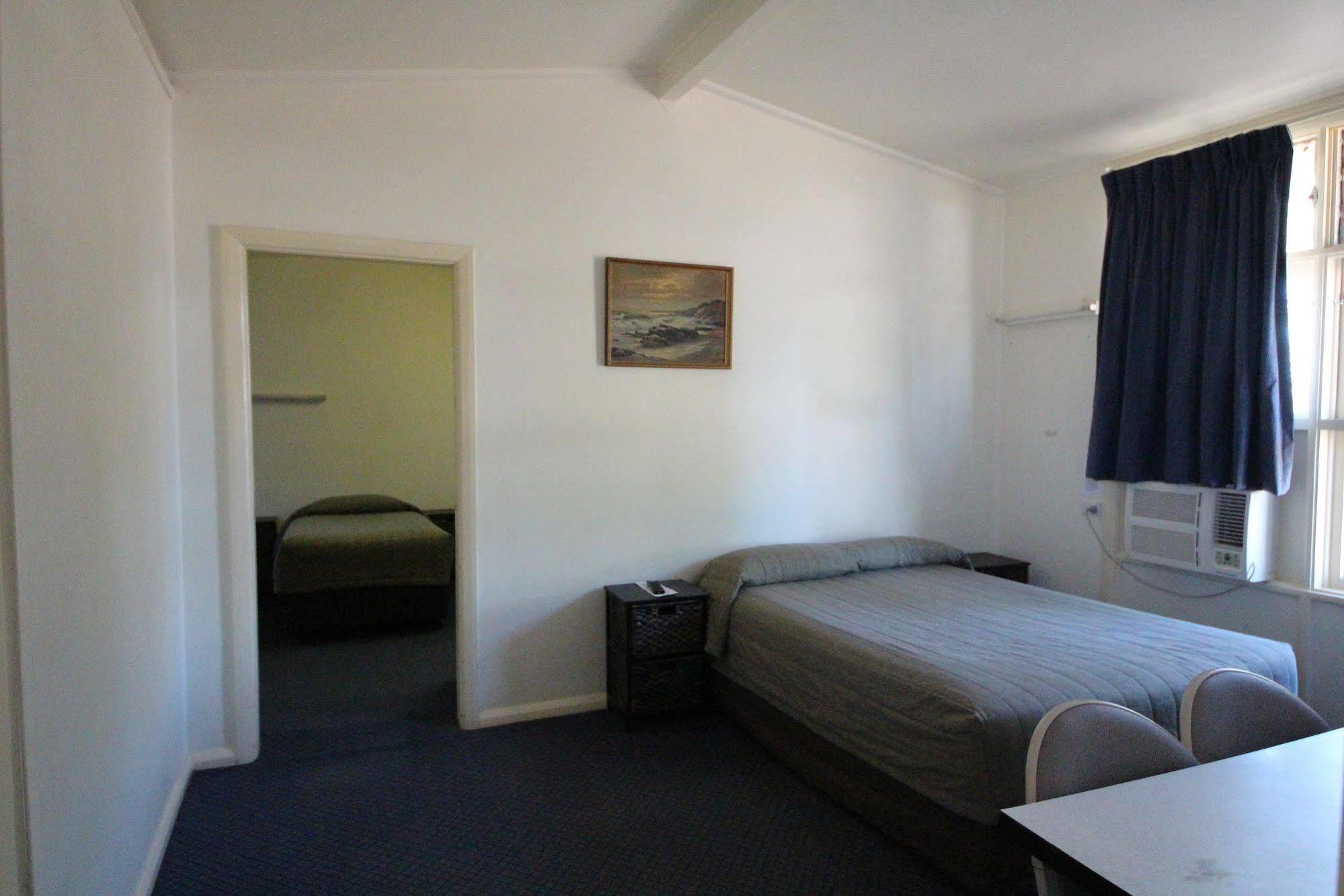 Coolabah Motel Walgett Eksteriør bilde