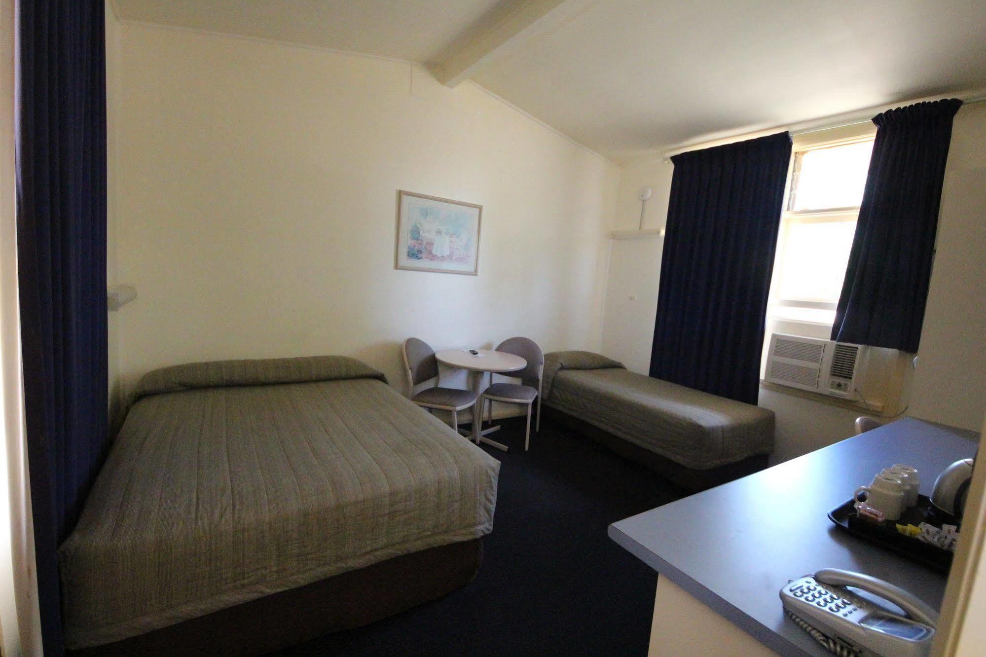 Coolabah Motel Walgett Eksteriør bilde